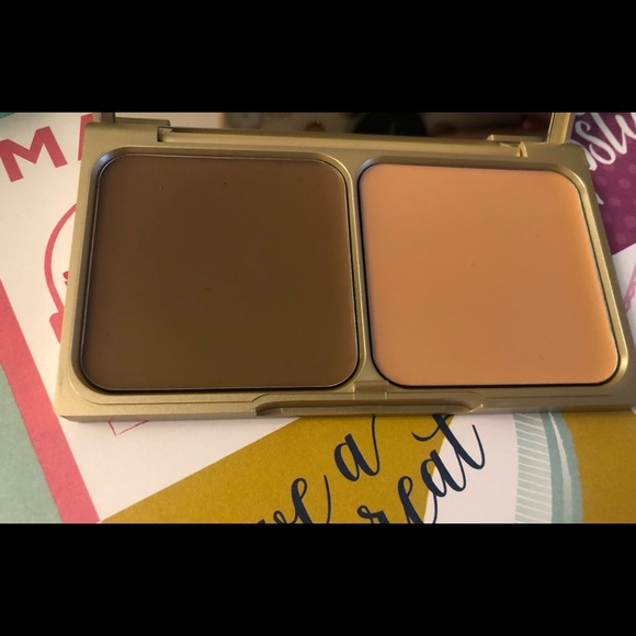 Stila Shape & Shade Contour Duo (in Medium) - Picture 2 of 10
